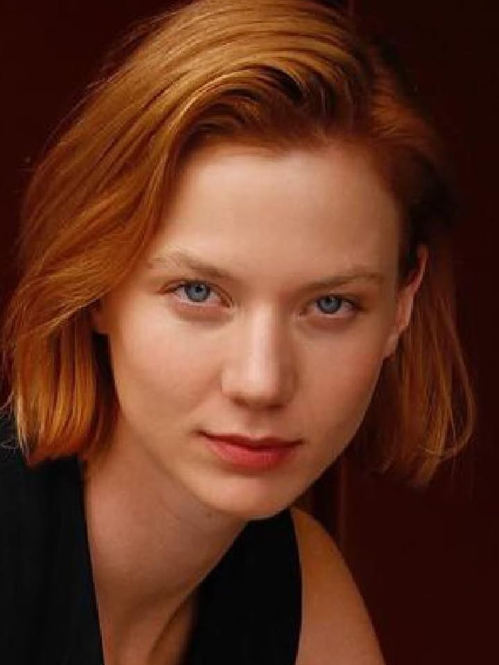 Avalon K — portrait