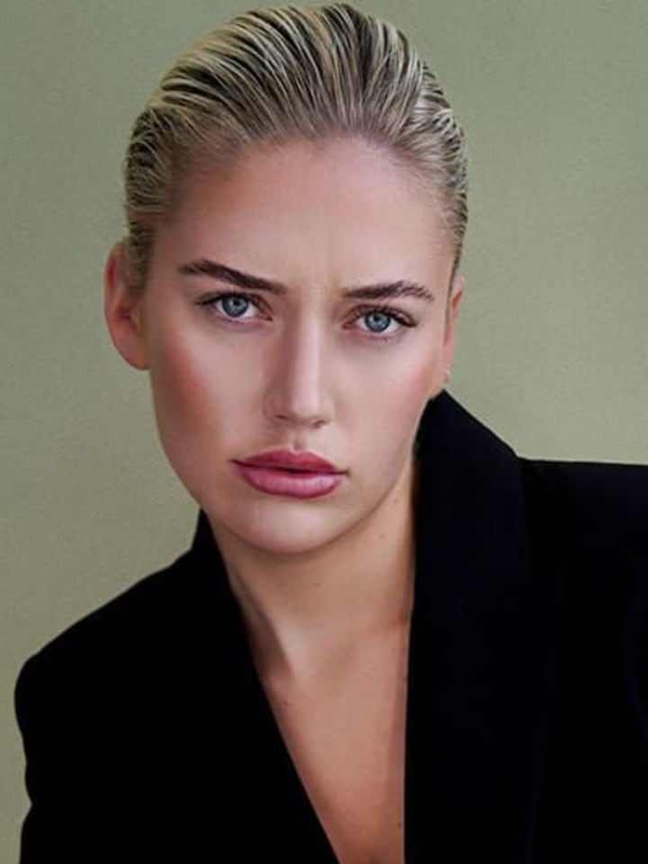 Bessie J — portrait