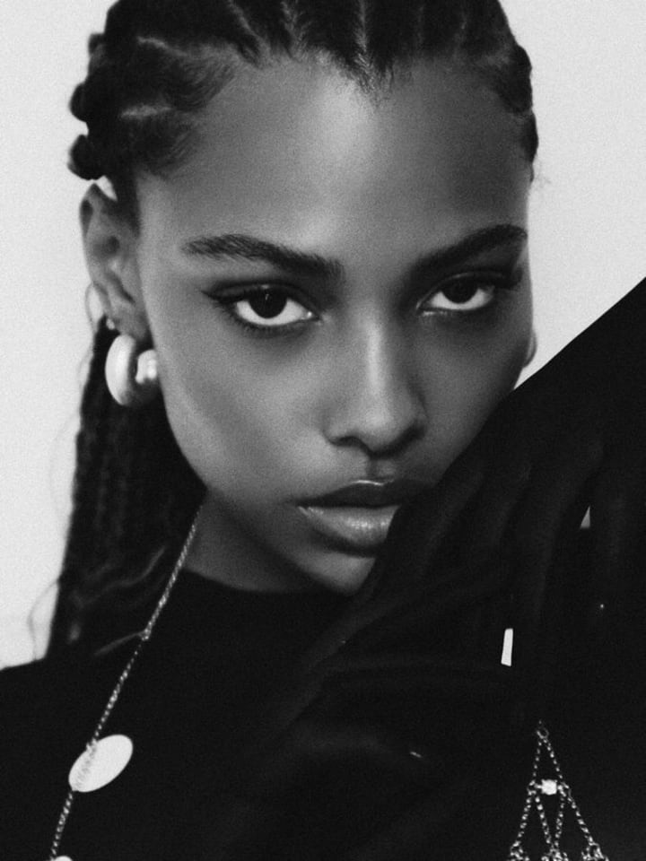 Bree Colter — portrait