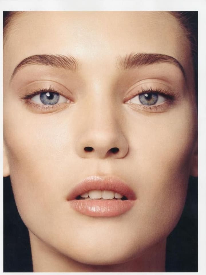 Diana Moldovan — portrait