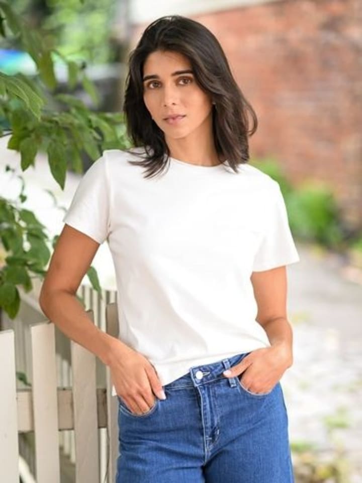 Eva F — portrait