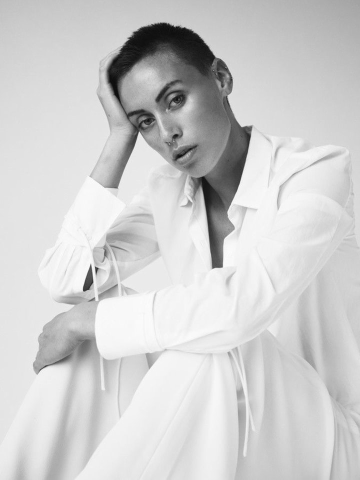 Hillery D — portrait