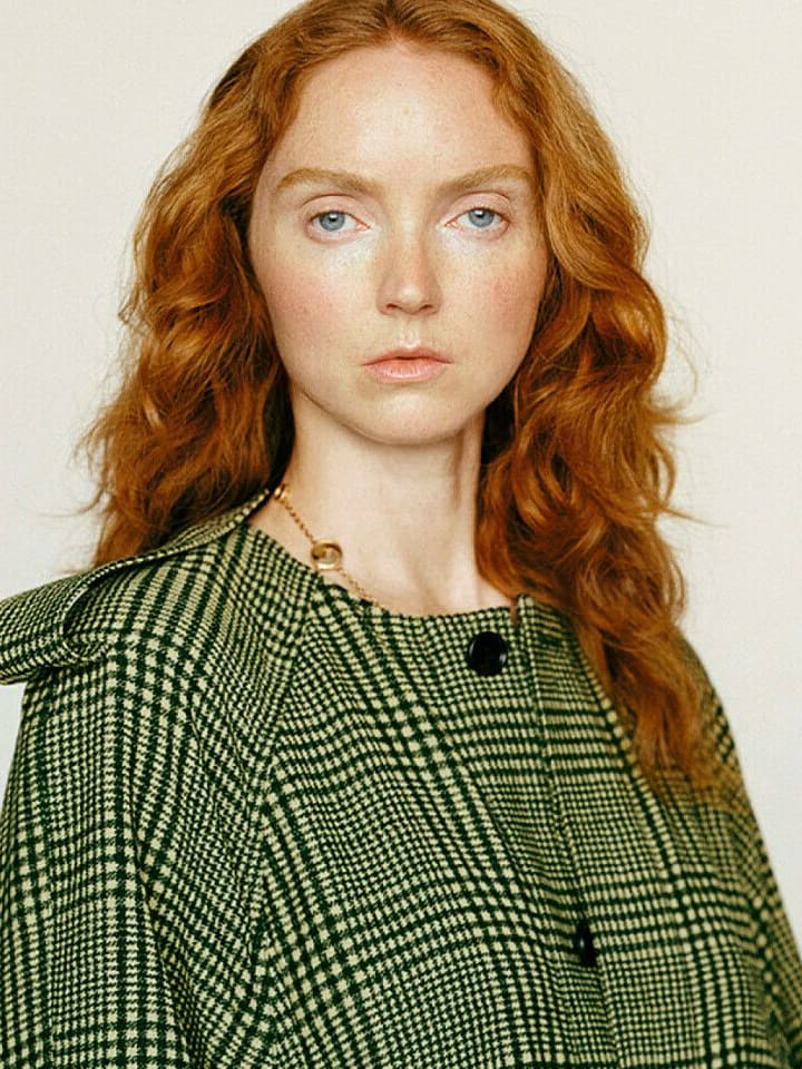 Lily Cole — portrait