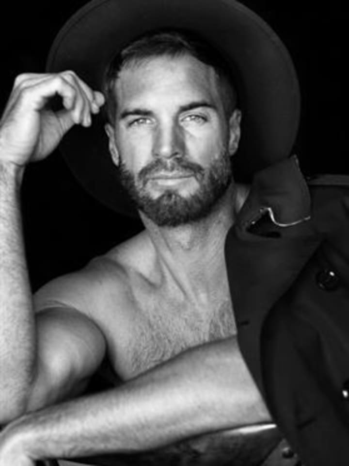 Marc Buckner — portrait