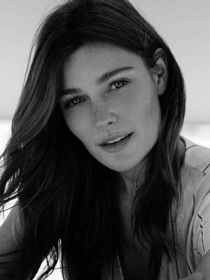 Melissa S — portrait