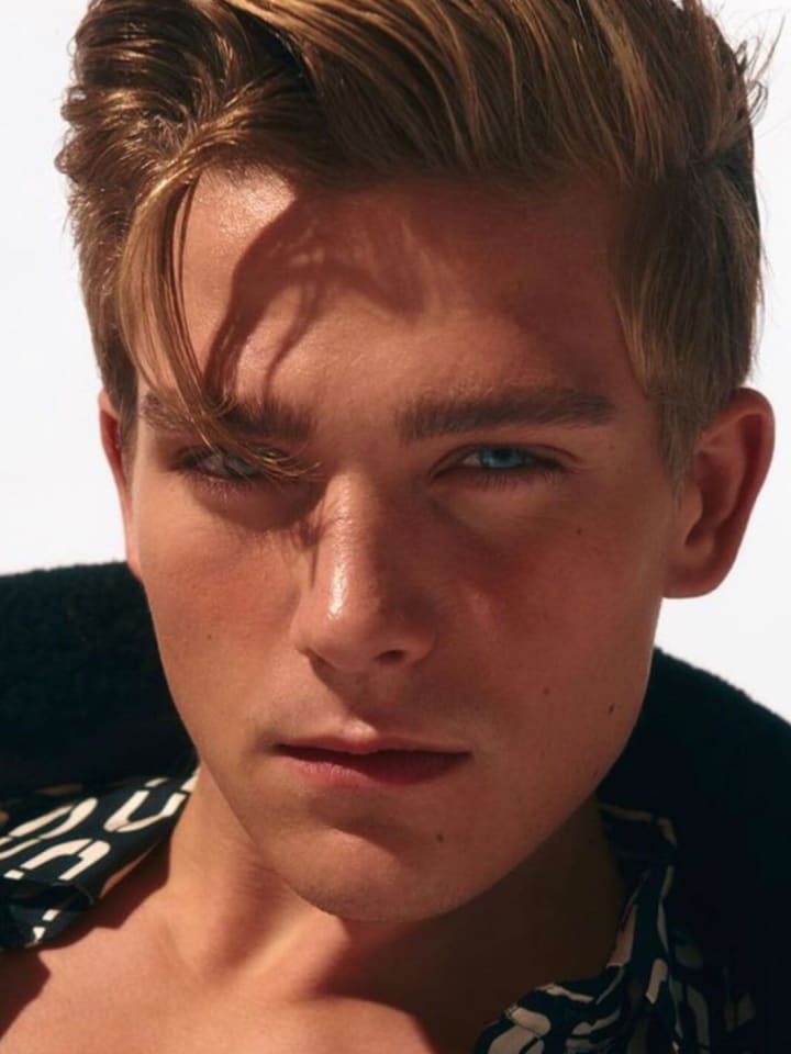 Oliver Brynnum — portrait