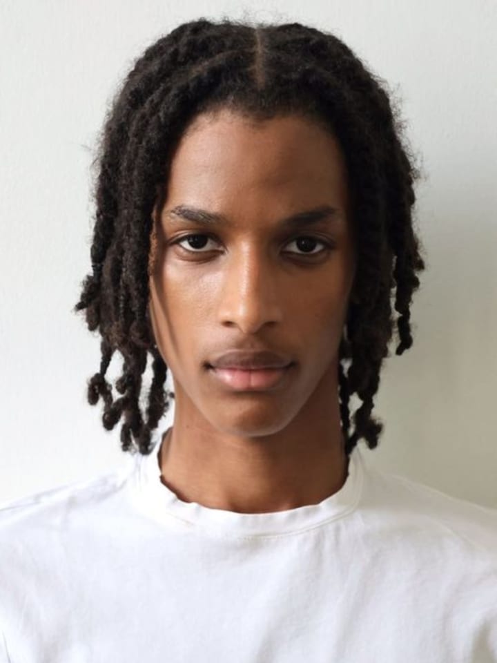 Isayah Oloa — portrait