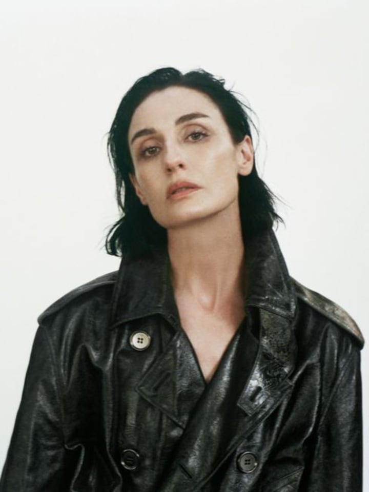 Erin O'Connor — portrait