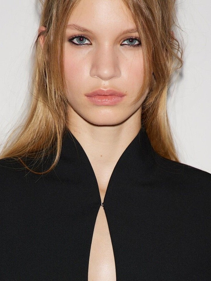 Yulya Bogomol — portrait