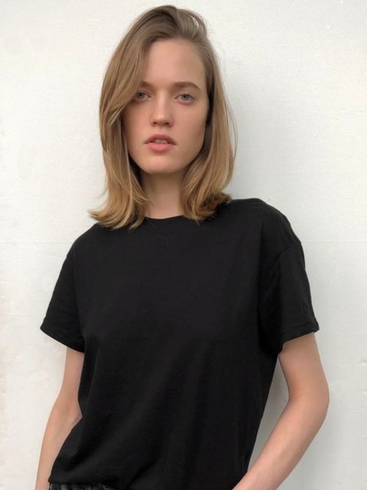 Milana Kruz — portrait