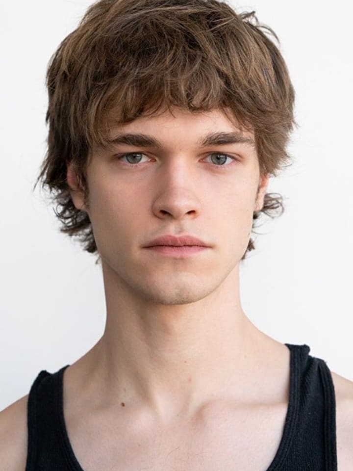 Liam Powers — portrait