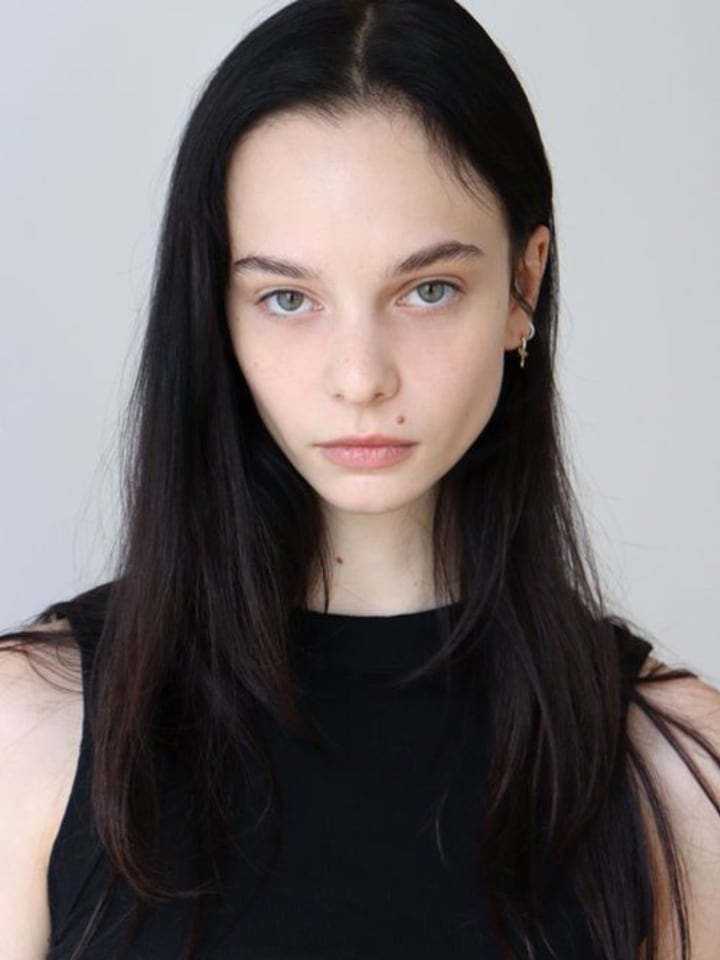 Valentine Charrasse — portrait