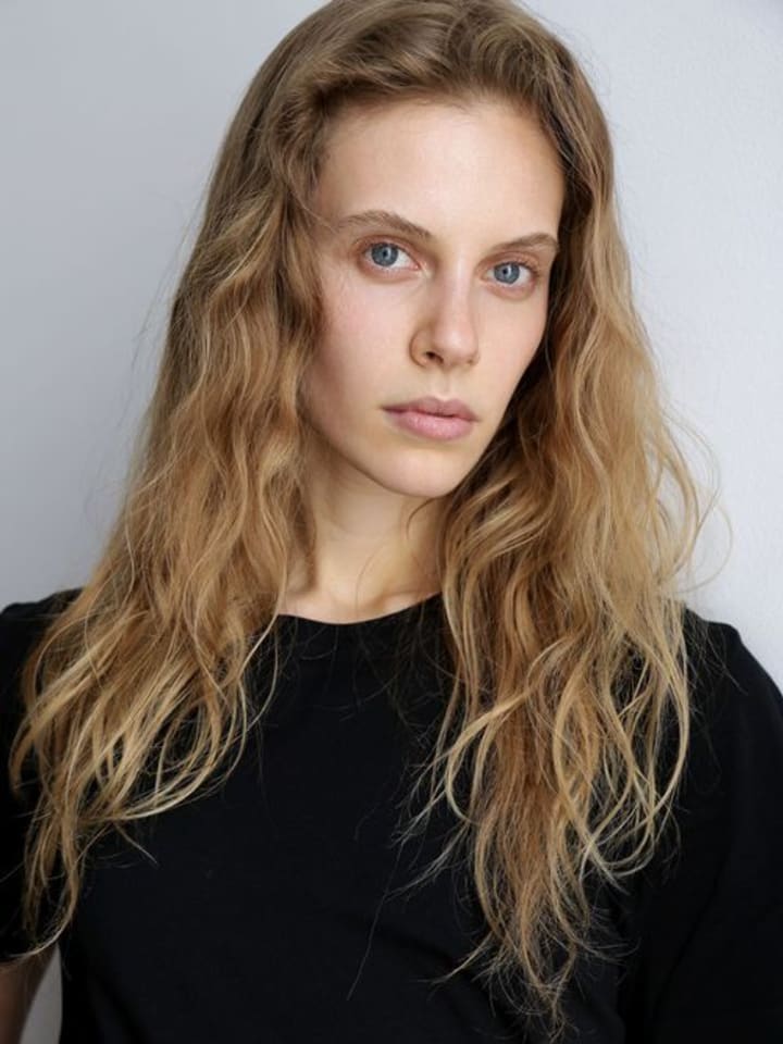 Anouk Smits — portrait