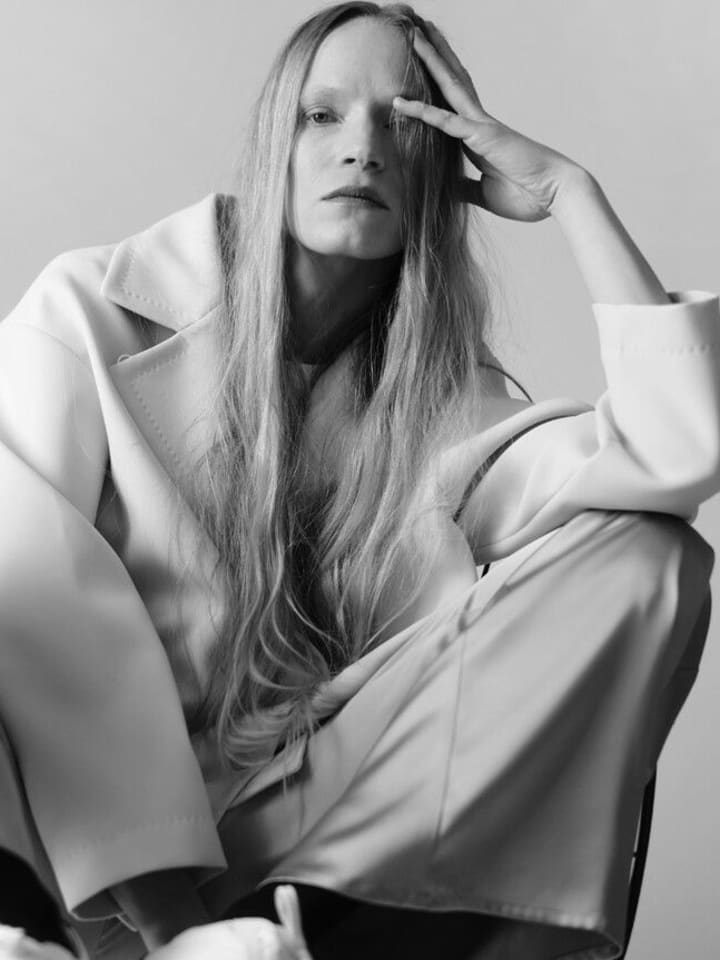Jenny Sinkaberg — portrait