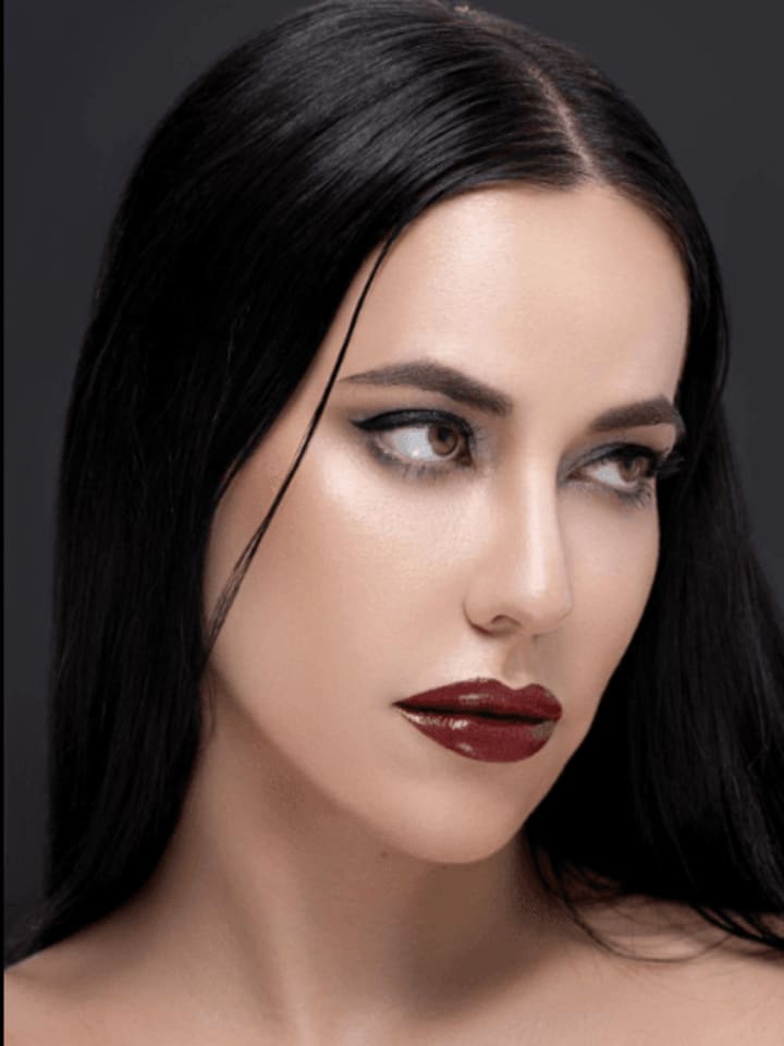 Anna Alimani — portrait