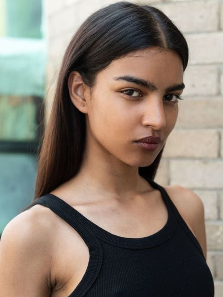 Shania Amar — portrait