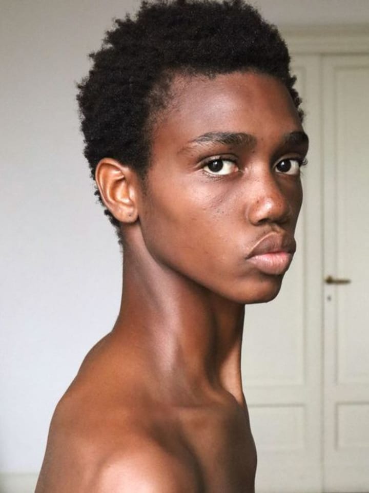 Tosi Silva — portrait