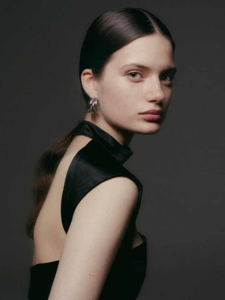 Kacie Hall — portrait