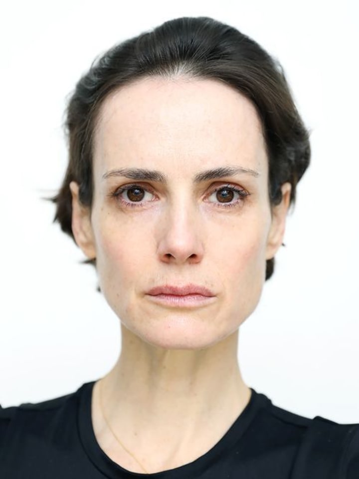 Helene Ruys — portrait
