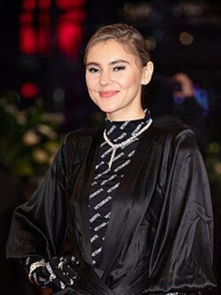 Stefanie Giesinger — portrait