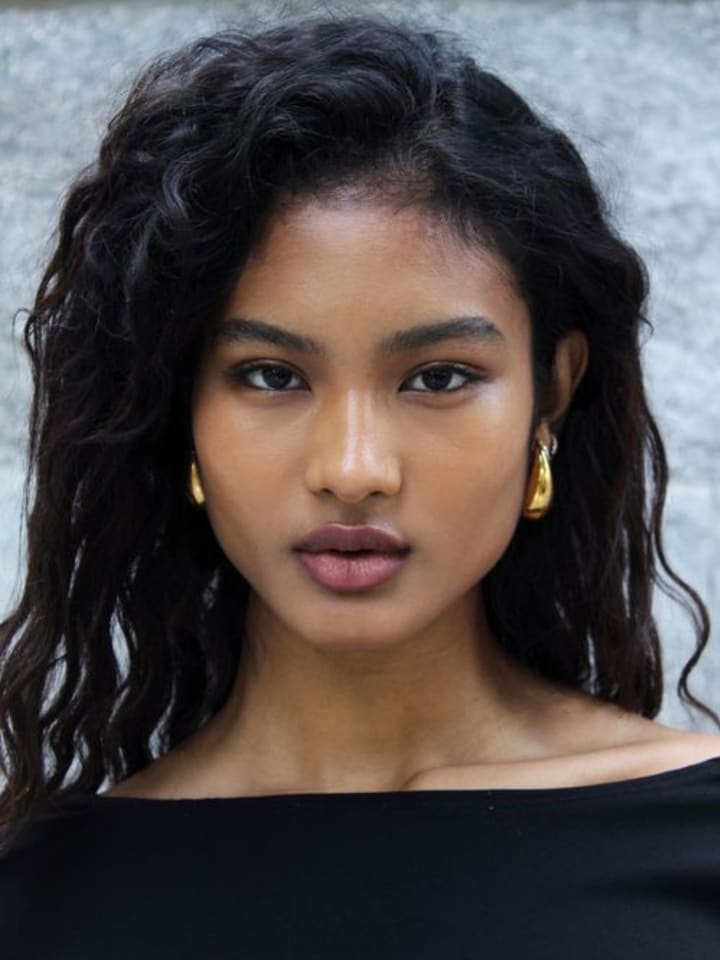 Sahara Mu — portrait