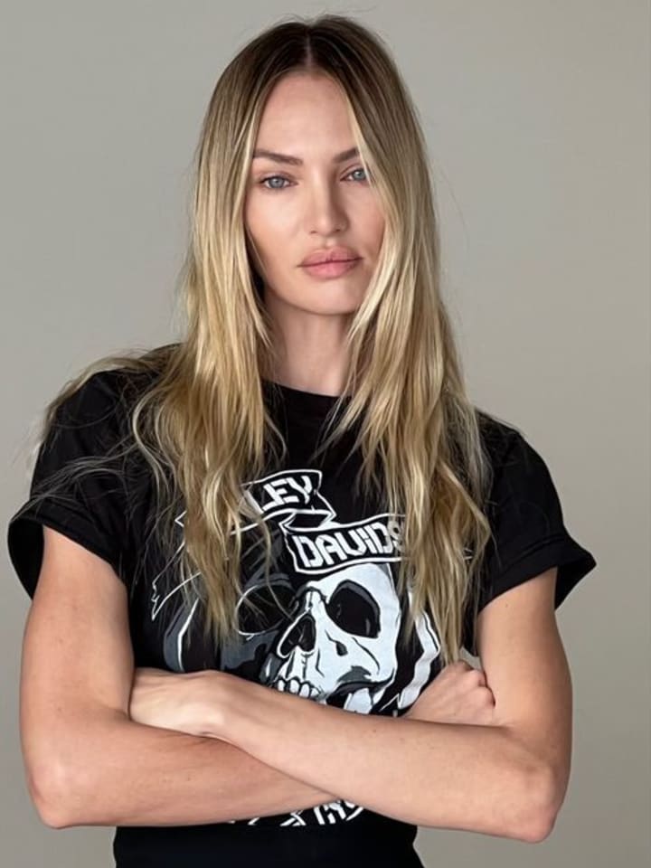 Candice Swanepoel — portrait