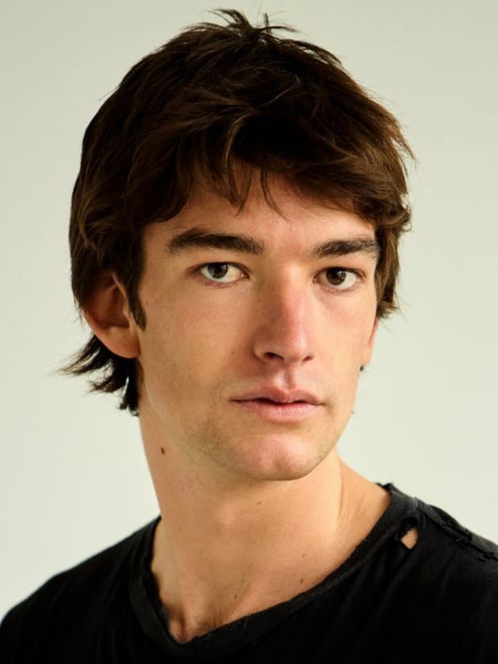 Sam Mallos — portrait