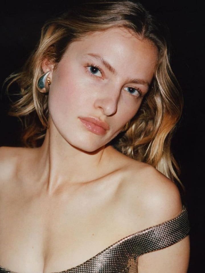 Felice Nova Noordhoff — portrait