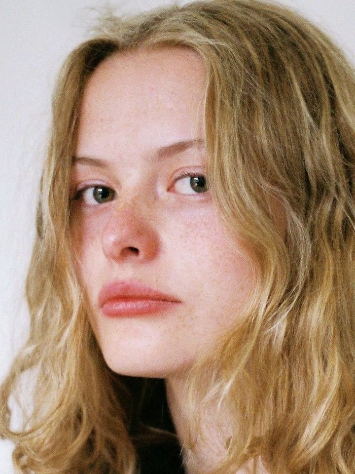 Lena Handels — portrait
