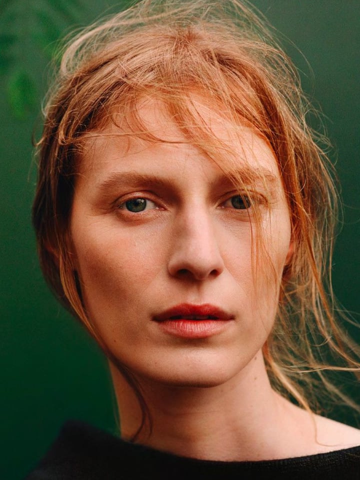 Julia Nobis — portrait