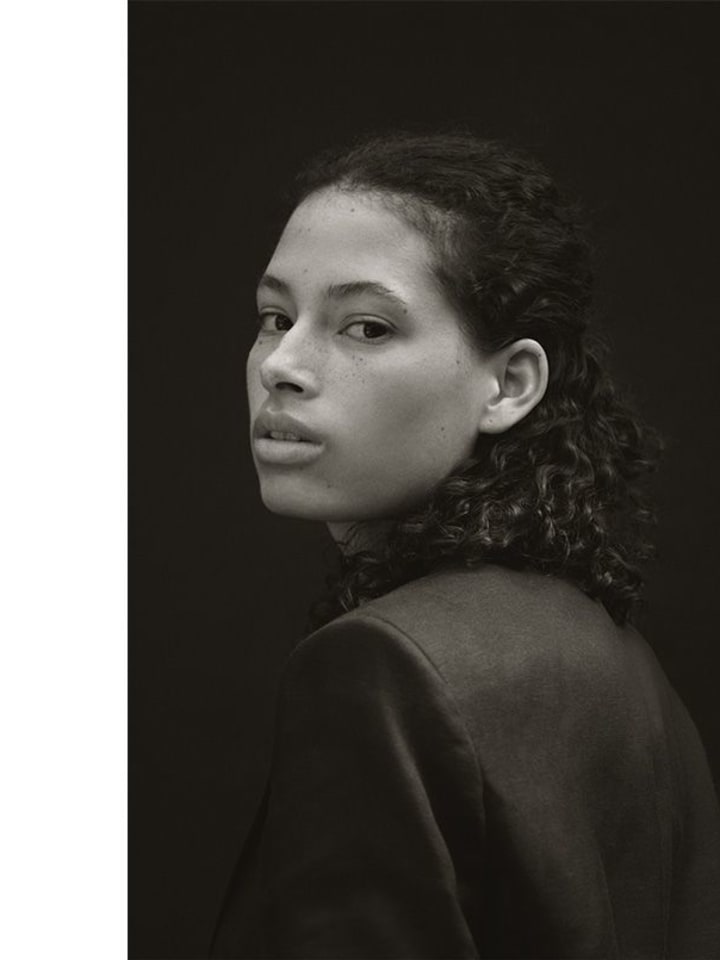 Sarah Bogan — portrait