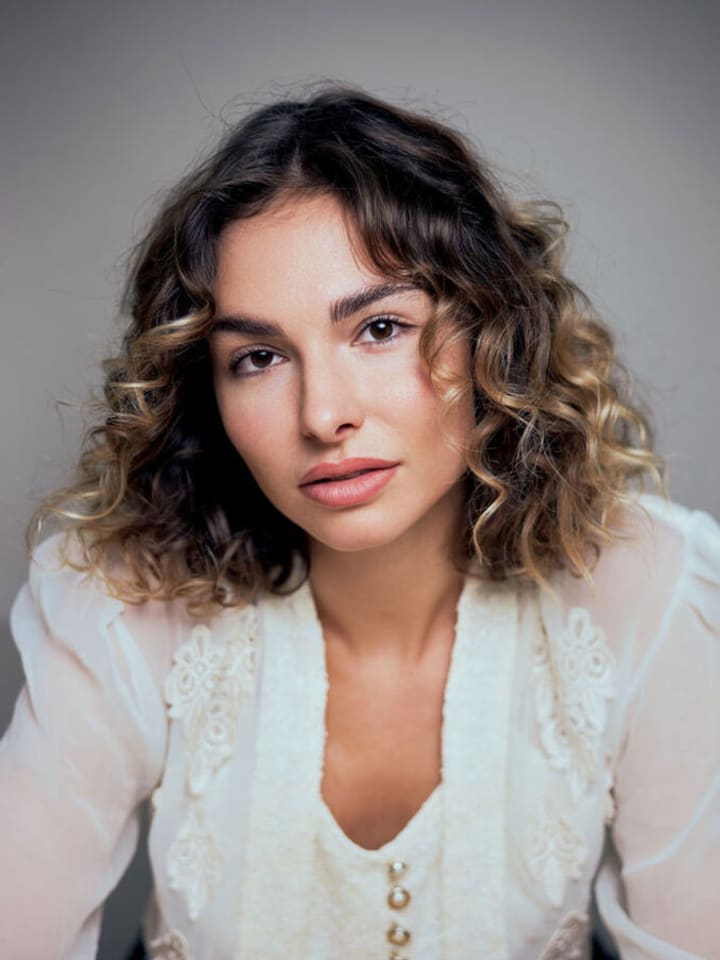 Silvana S — portrait