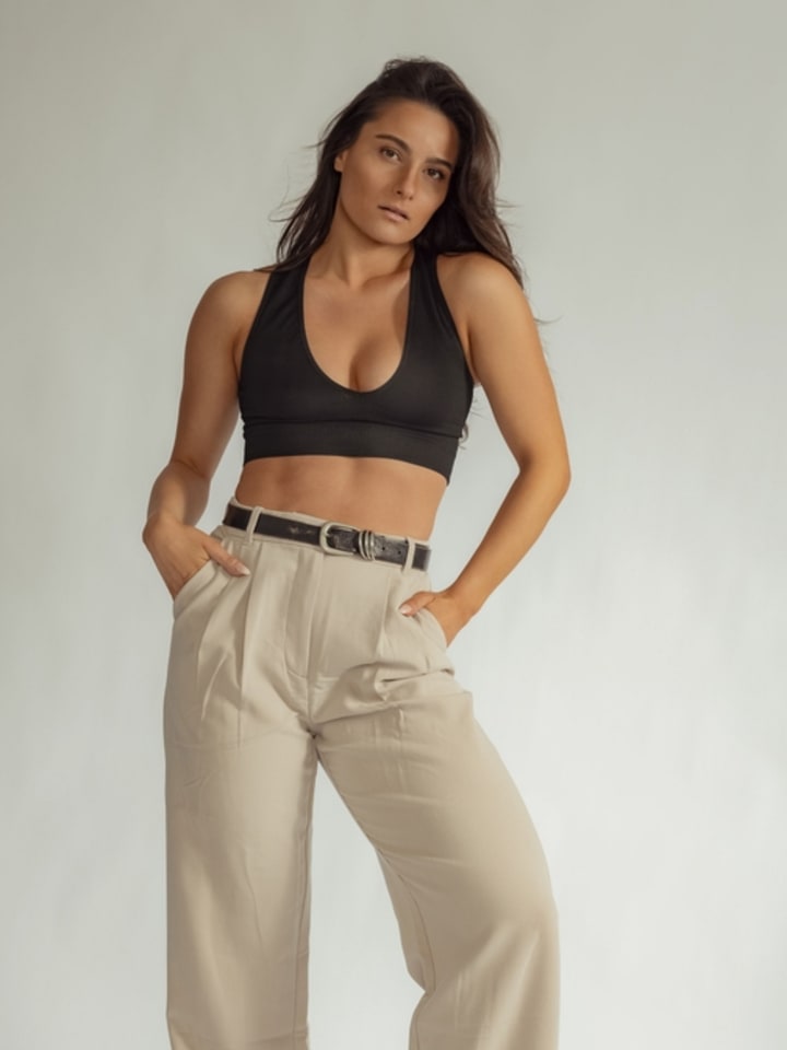 Gabriella DeCologero — portrait