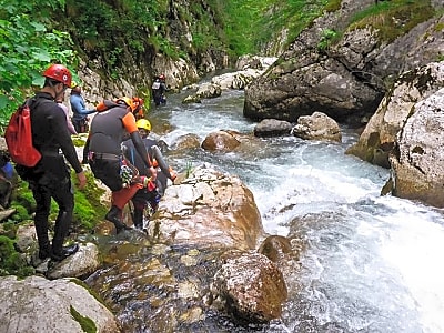 Canyoning tour in Nevidio Canyon