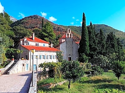 Budva Private Monastery Tour – Coastal Views & Hidden History