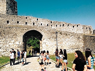 Albania: Full-Day Private Guided Tour of Berat from Tirana