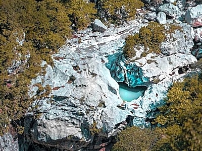 Private Tour in Cyclops' Eye