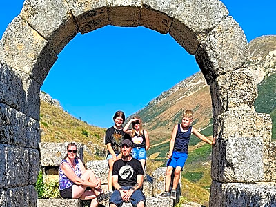 Outdoor Experience in Amantia Archeological Park & Brataj Bidge