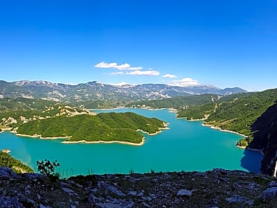 Bovilla Lake Sightseeing Tour with Pickup