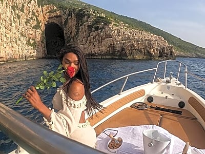 Vlore: Sazan and Karaburun Tour: Cave, Snorkeling and Beaches