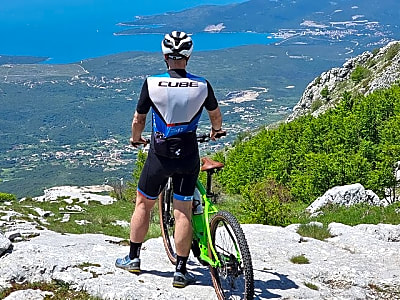 Lovćen with E-bike Serpentine Road to Kotor Cable Car