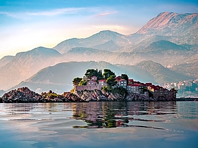 Montenegro Coastline Sightseeing and Historical Tour