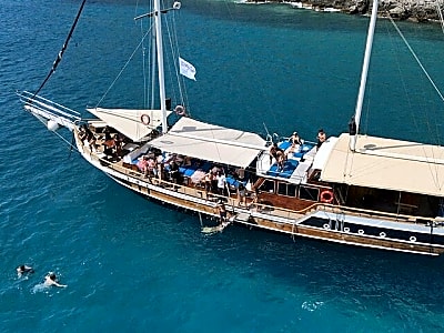 Saranda Prince Ennio-Daily Yacht Tour