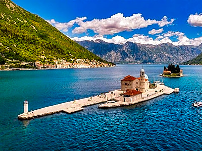 Blue Cave & Bay of Kotor Speedboat Tour – Small Group Experience