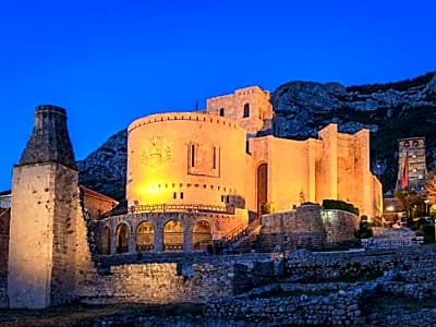 Kruja by Night: Castle & Bazaar Tour from Durres or Golem