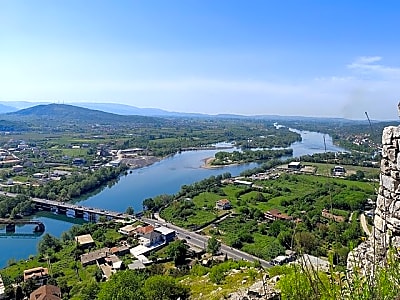 Private Tirana to Shkodër & Rozafa Day Trip with Eden