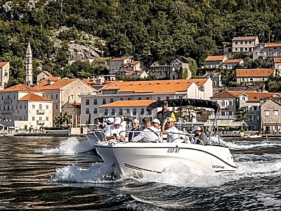 Kotor: Relaxing 3h Tour to Lady of the Rocks and Perast