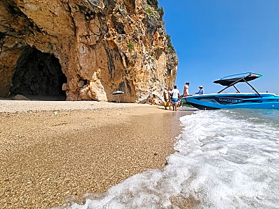 Dhermi: Private Boat tour to Pirates caves, Pigeons cave and more