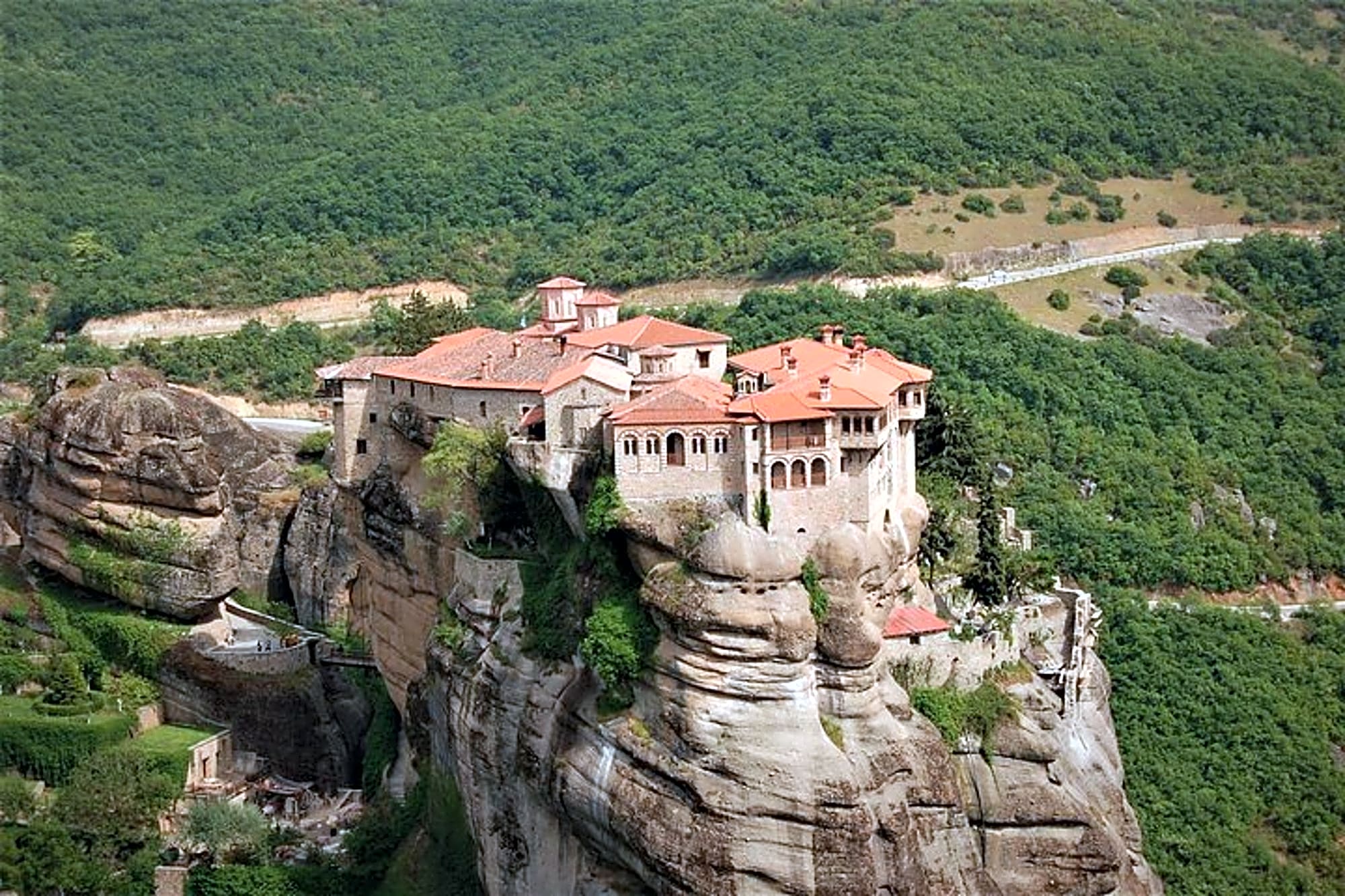 Meteora tour from Ohrid - Image 1