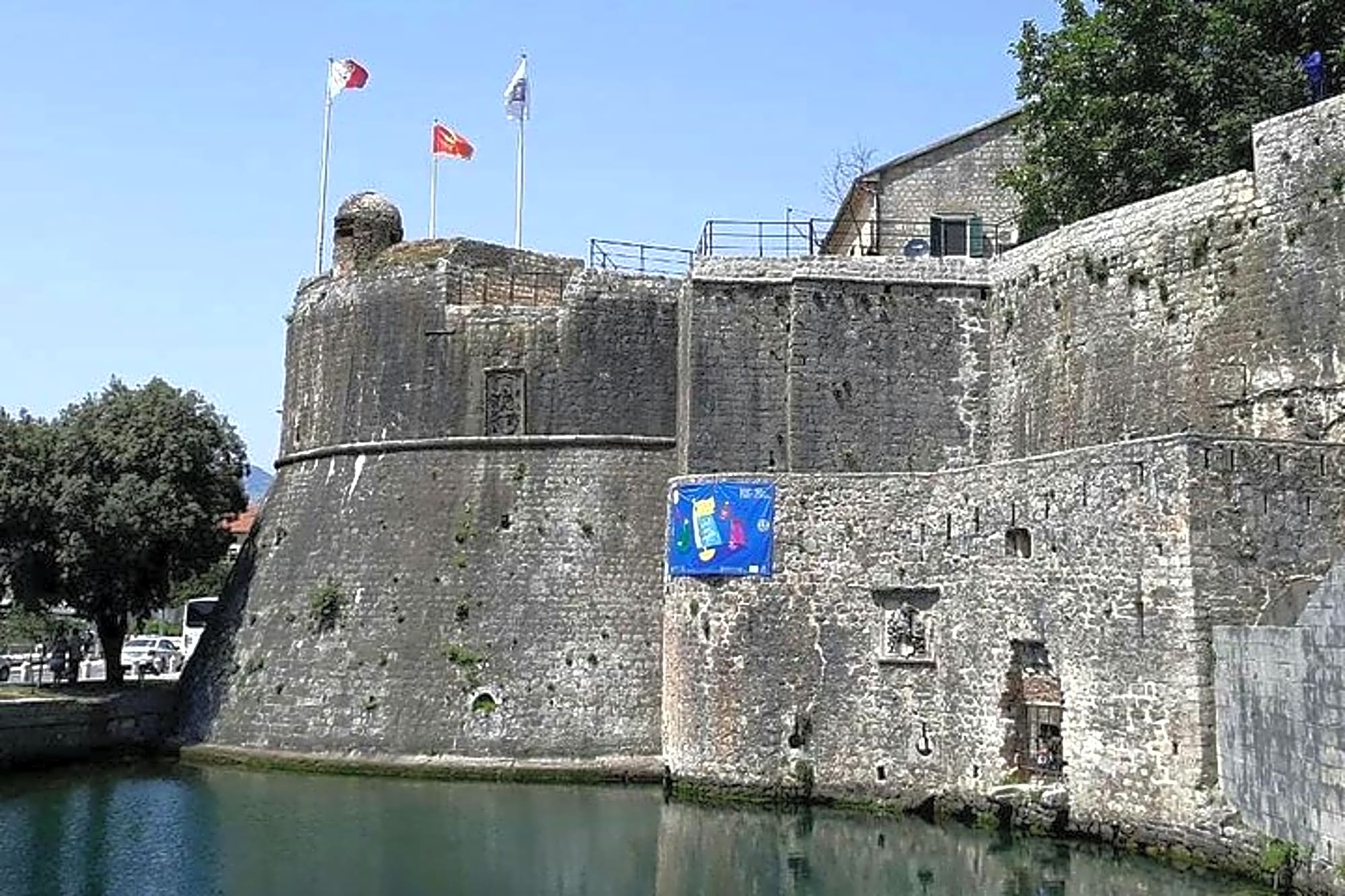 Kotor walking tour and Jaz beach - private tour - Image 1